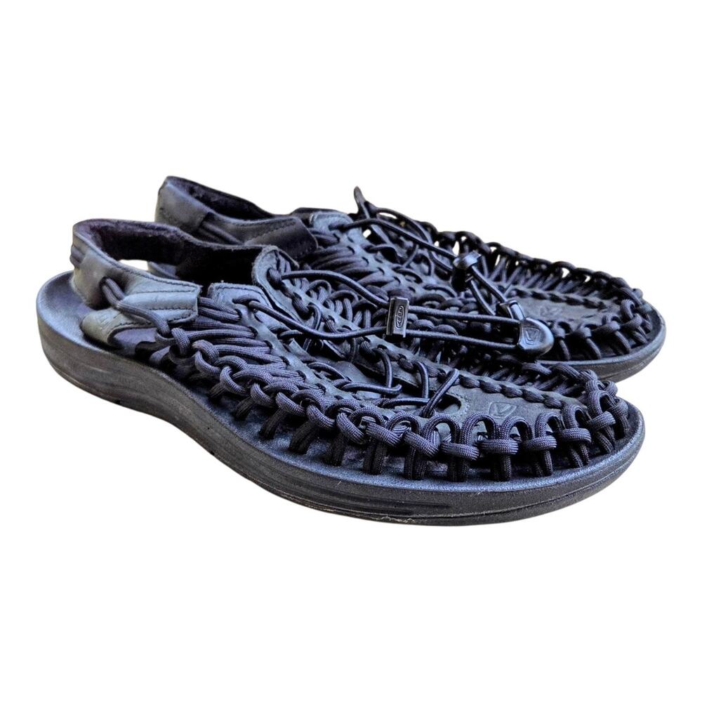 KEEN Uneek Men 9.5 Black Bungee Cord Water Sandals Outdoor Hiking Shoes 1014097